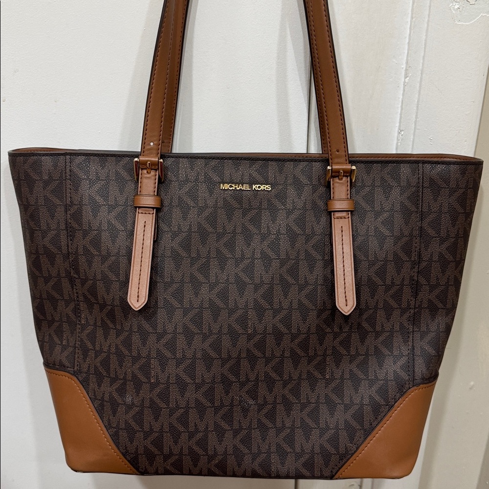 Michael Kors Aria Large Tote